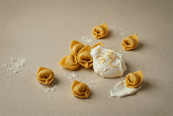 Tortellini Mascarpone — filled pasta for professional kitchens