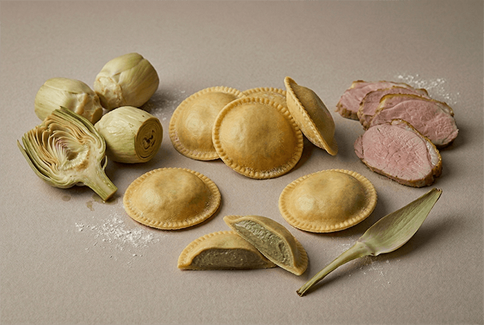 Medaglioni Lamb & Artichokes — filled pasta for professional kitchens